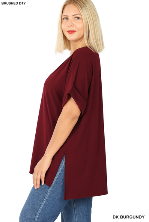 Curvy Shayne Cuff Sleeve V-Neck Top (Maroon)