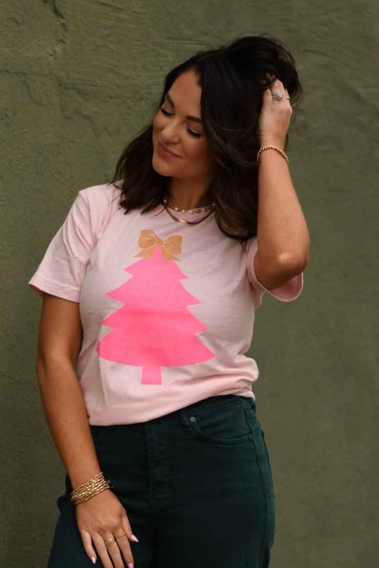 Dreaming Of A Pink Christmas (Pink)