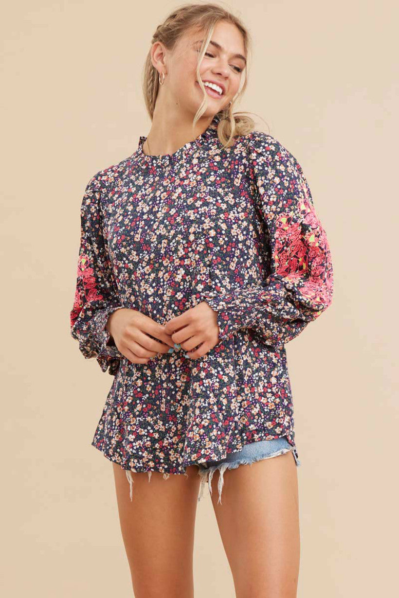 Tillie Floral Top (Navy)