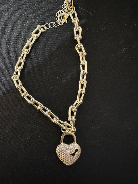Dazzle Heart Lock Bracelet - Delta Swanky Girl