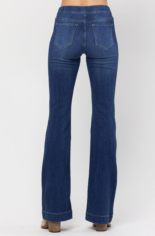 Frilly Flare Jeans (Dk Wash)