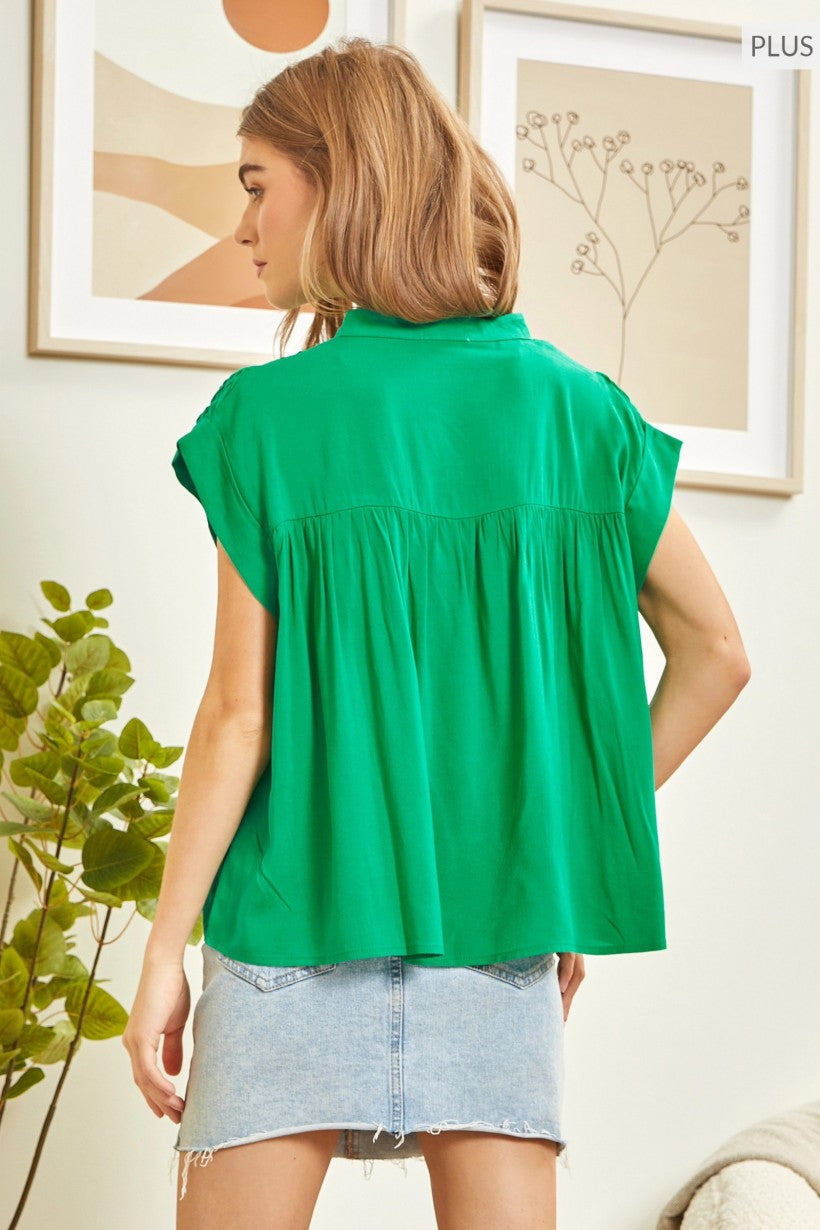 Curvy Effortless Elegance Top (Green)