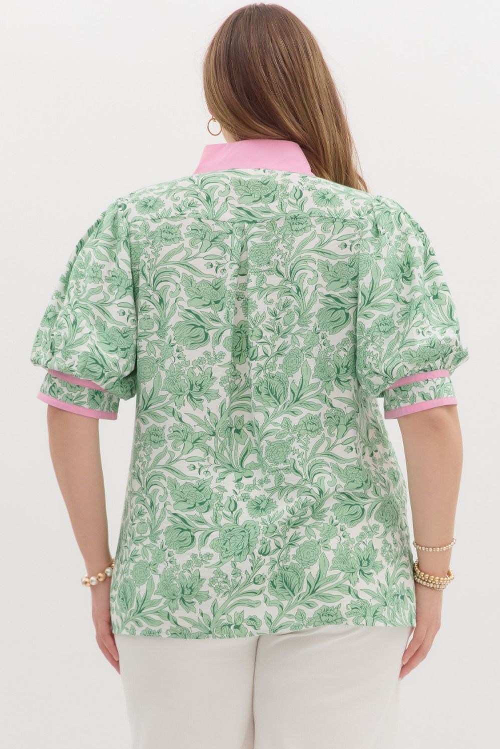 Curvy Sonoma Charm Floral Top (Green)