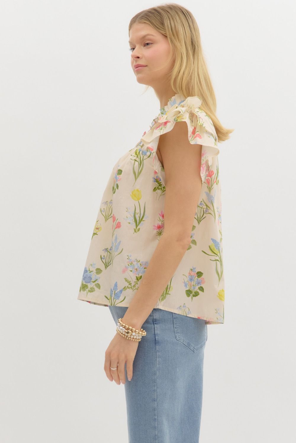 Dreamy Meadows Floral Ruffle Top - Cream