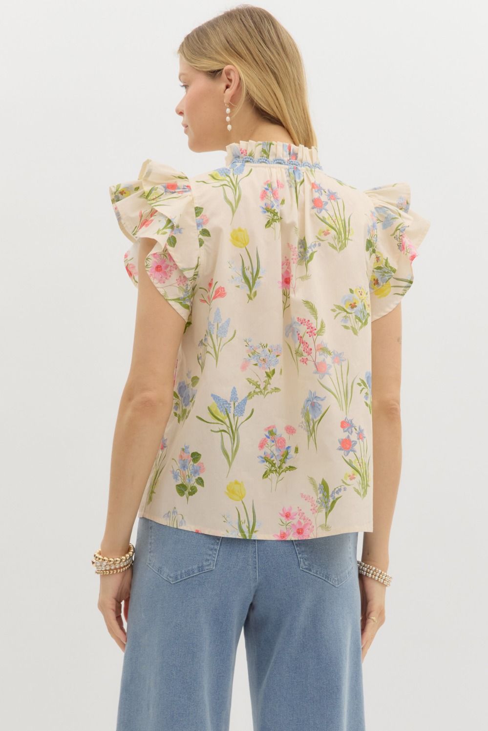 Dreamy Meadows Floral Ruffle Top - Cream