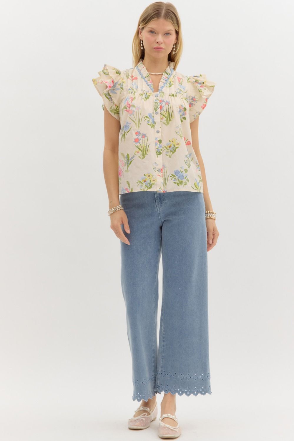 Dreamy Meadows Floral Ruffle Top - Cream