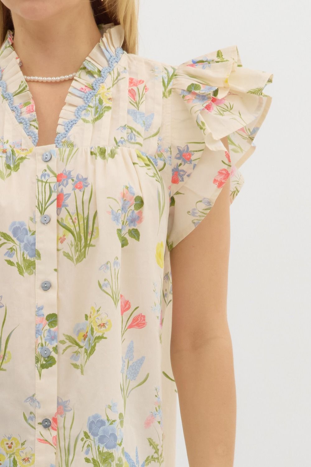 Dreamy Meadows Floral Ruffle Top - Cream