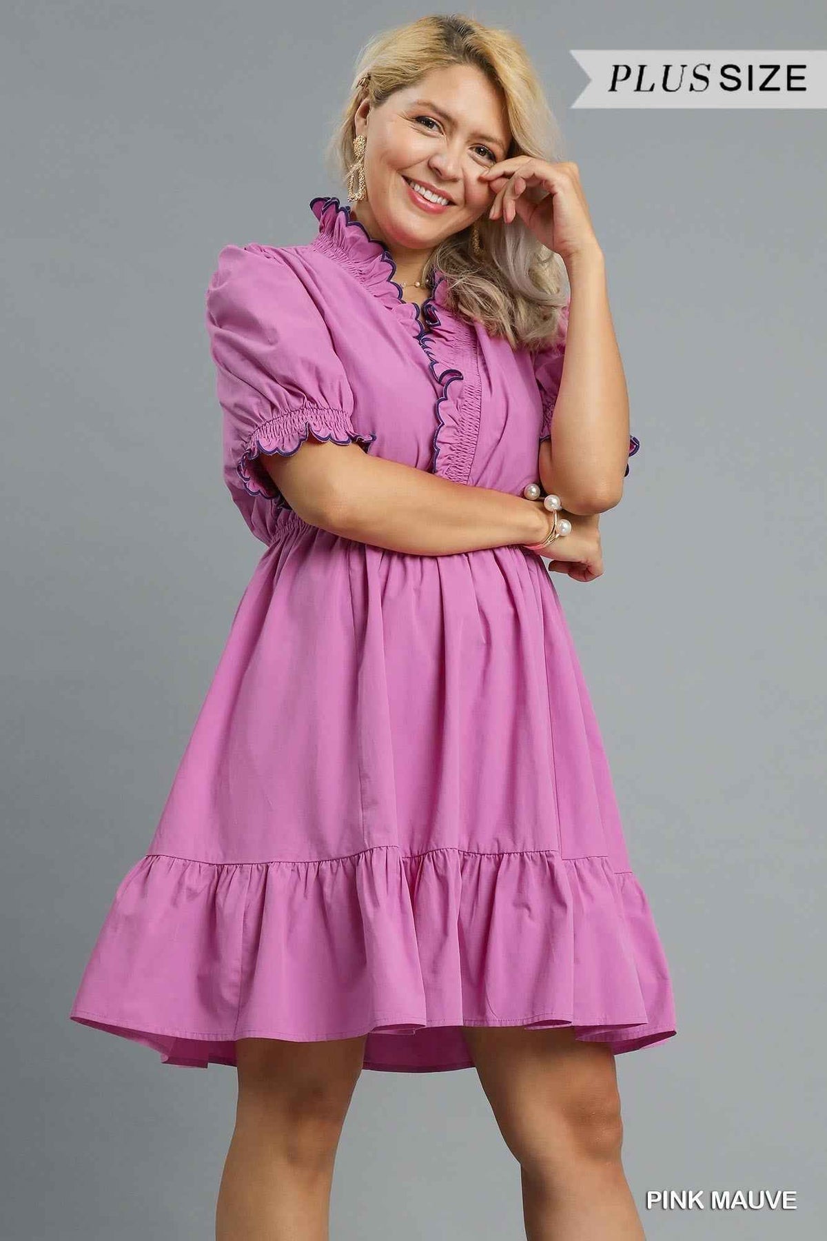 Curvy My World Scalloped Dress - Pink