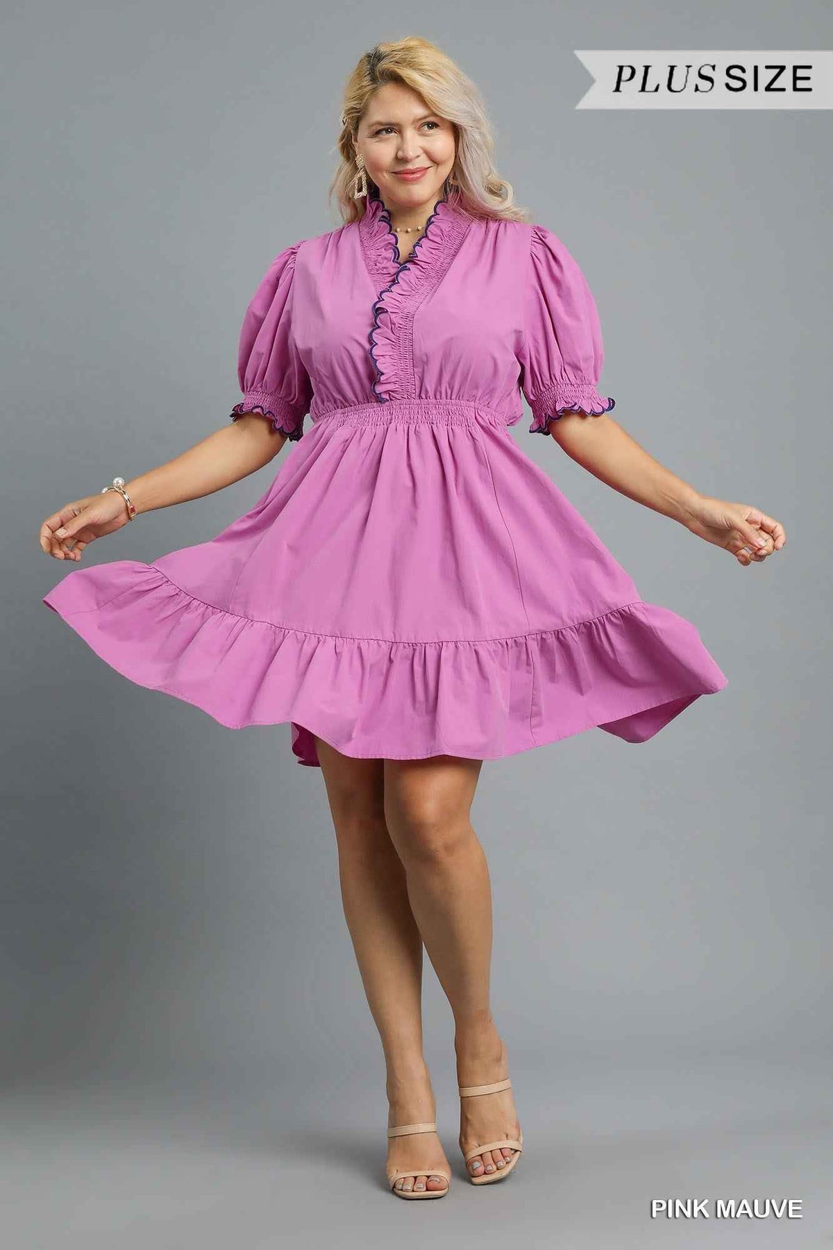 Curvy My World Scalloped Dress - Pink