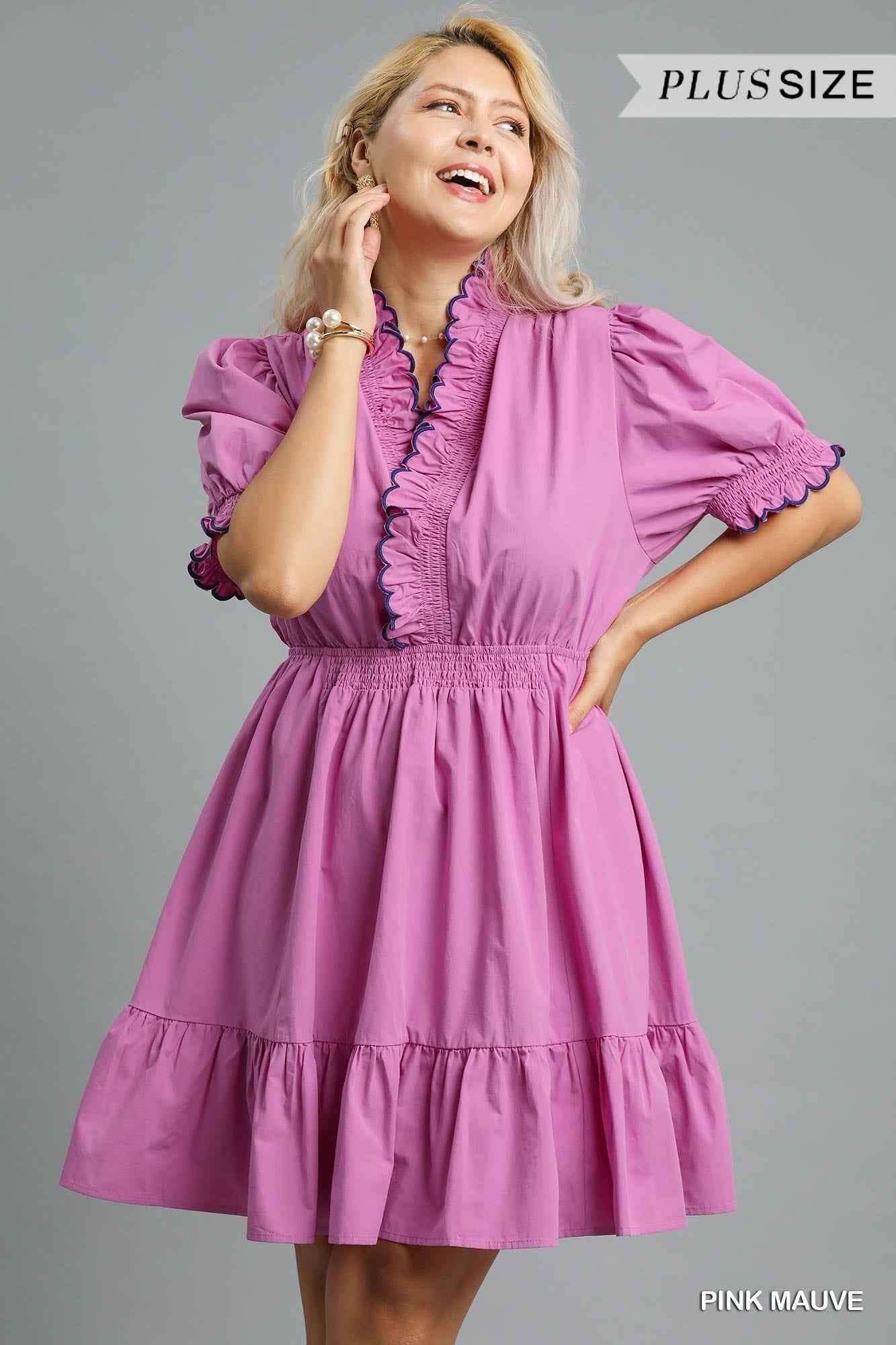 Curvy My World Scalloped Dress - Pink