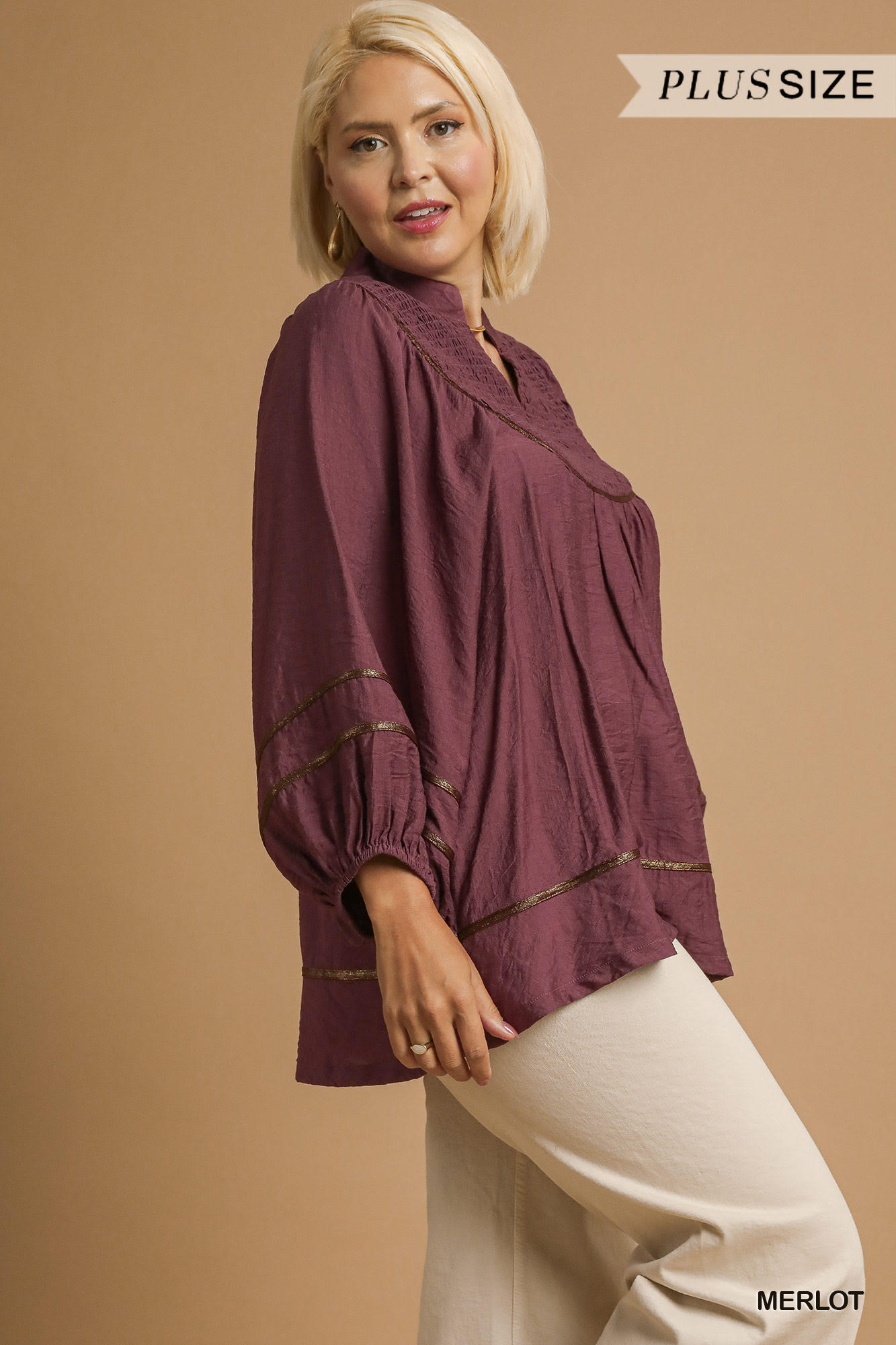 Curvy Bayle Metallic Trim Detail Top - Maroon