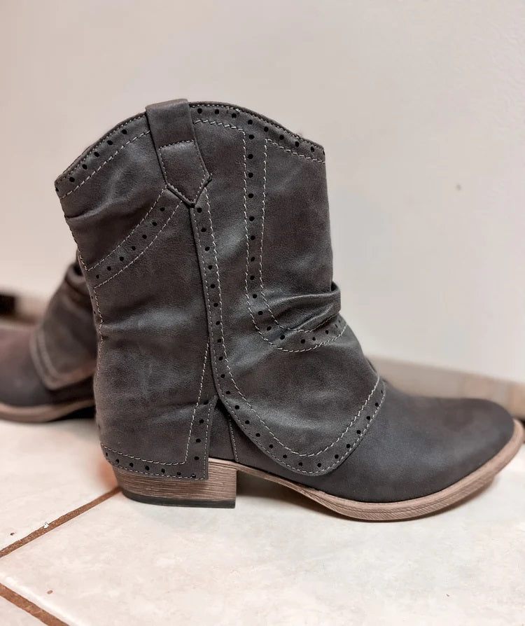 Simply Sassy Boot - Delta Swanky Girl