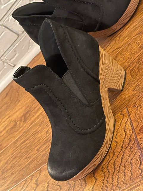 Bohemian Boot (Black) - Delta Swanky Girl