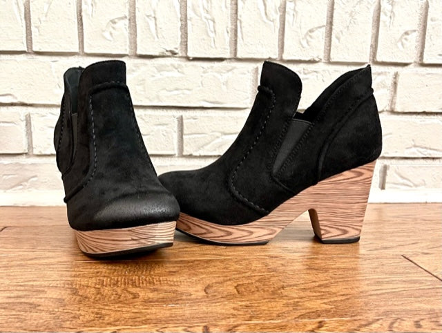 Bohemian Boot (Black) - Delta Swanky Girl