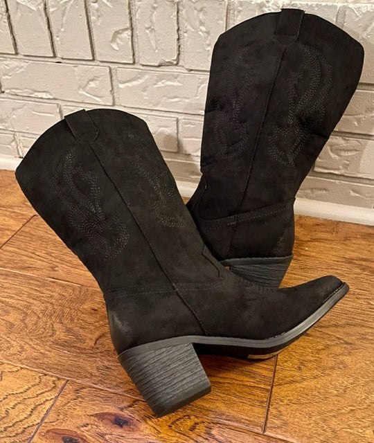 The Janice Boot (Black) - Delta Swanky Girl