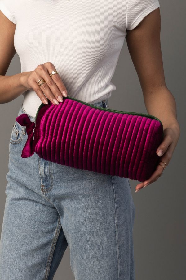 Voyage Velvet Ribbed Essentials Clutch