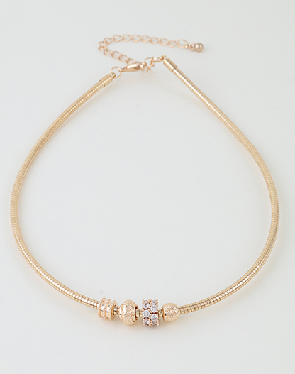 Loop Pendant Chain Necklace