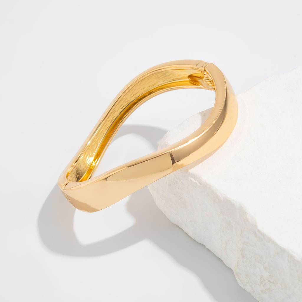 GiGi Wave Hinge Bracelet - Delta Swanky Girl