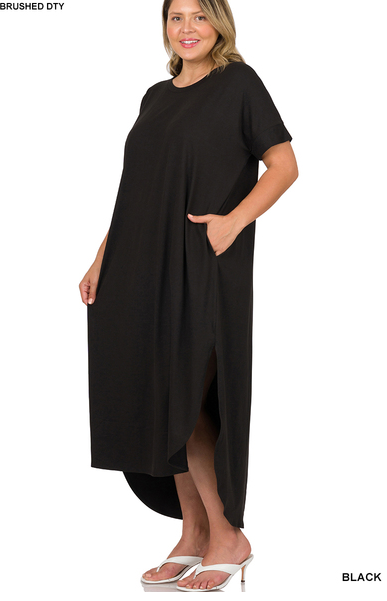 Curvy Color Your World Maxi Dress (Black)