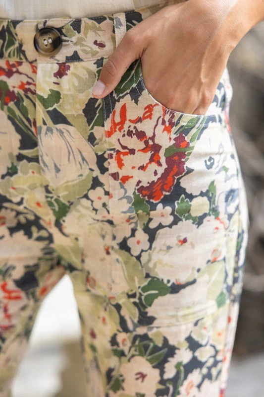 Cicely Floral Print Pants - Delta Swanky Girl