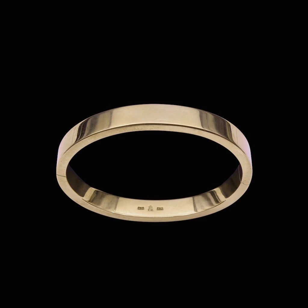 Flat Oval Hinge Bracelet - Delta Swanky Girl
