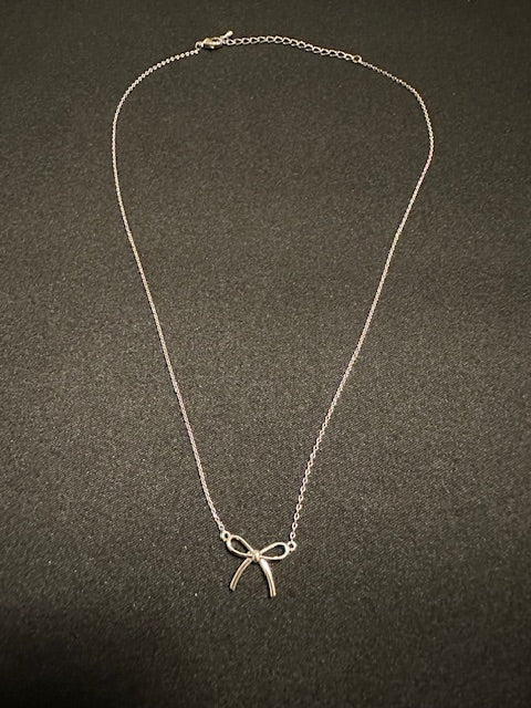 Grace & Lace Bow Necklace (White Gold)