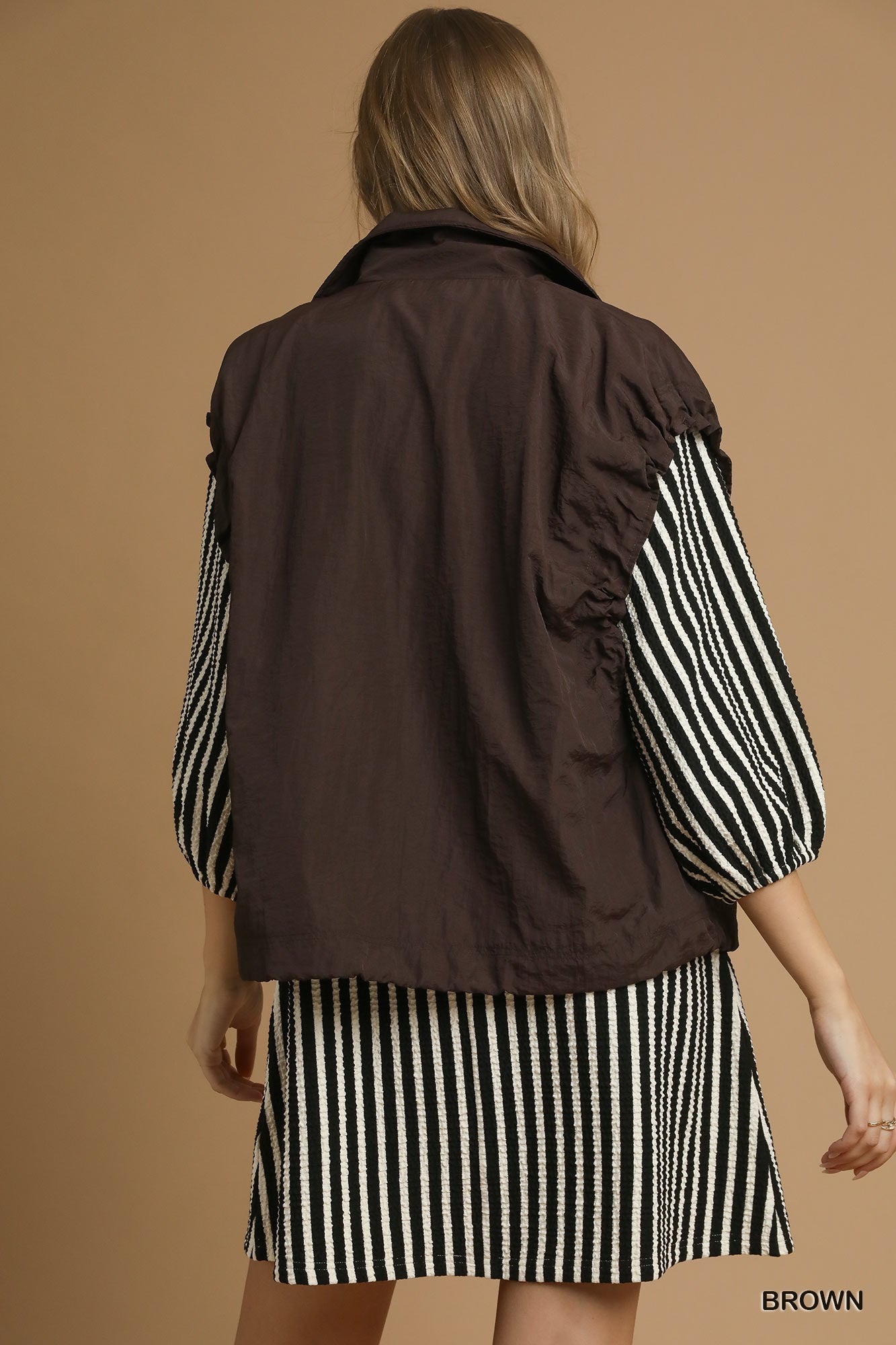 Chic Flap Pocket Button Up Vest - Brown