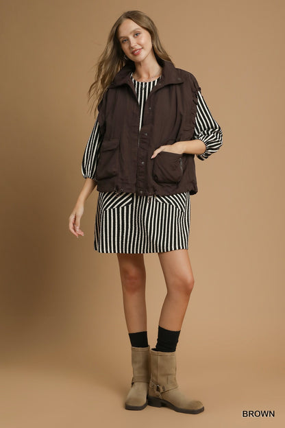 Chic Flap Pocket Button Up Vest - Brown