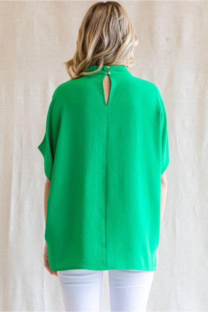 Look Out Mock Neck Top (Kelly Green)