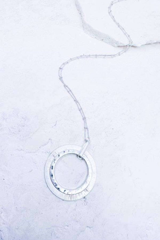 Circle Me Not Necklace (Silver)
