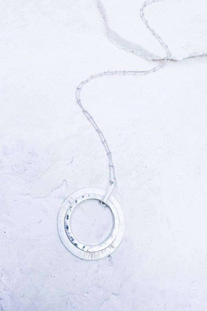 Circle Me Not Necklace (Silver)