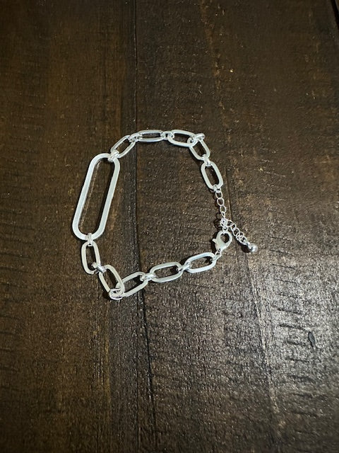 Isabel Oval Link Bracelet (Silver)