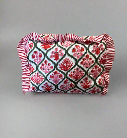 Handmade Quilted Cosmetic Bag - Red Daisy