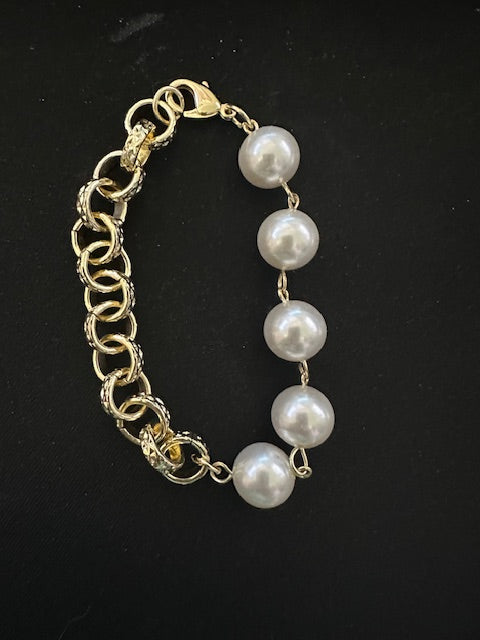 Camille Pearl Chain Bracelet - Delta Swanky Girl