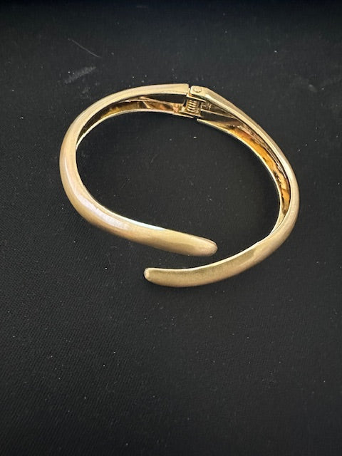 Teardrop Spring Hinge Bangle - Delta Swanky Girl