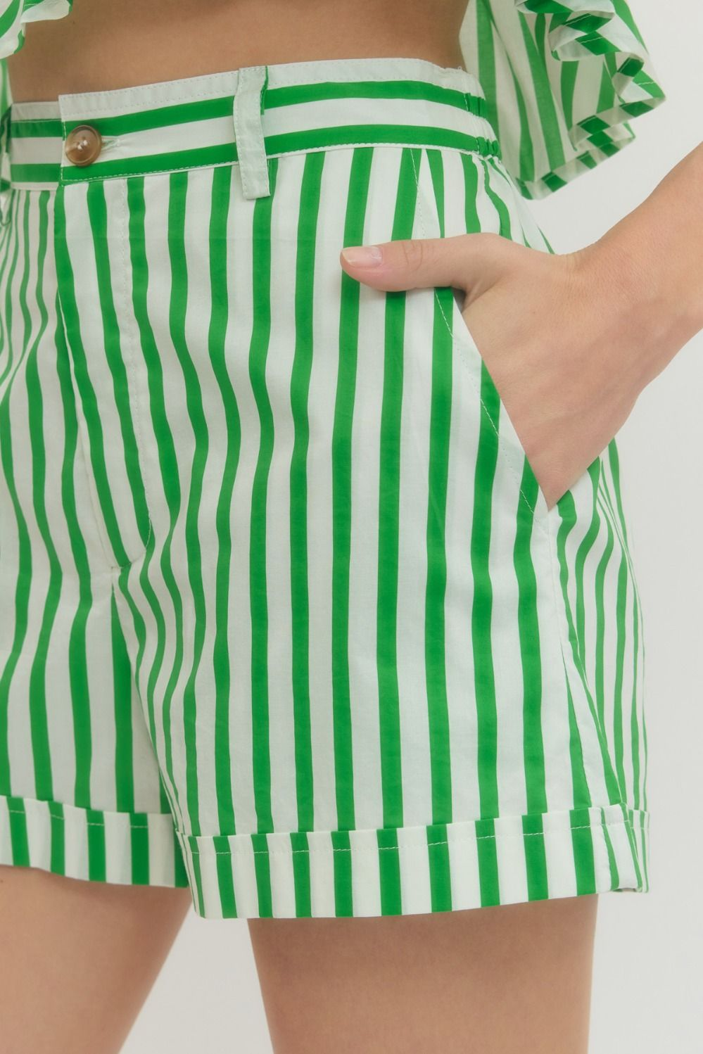 Theo Wide Stripe Shorts - Green - Delta Swanky Girl