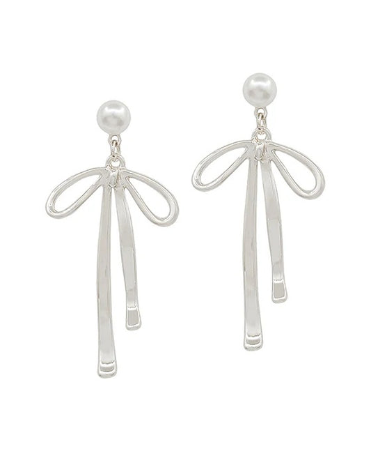 Ivory Moon Bow Earring (Silver)