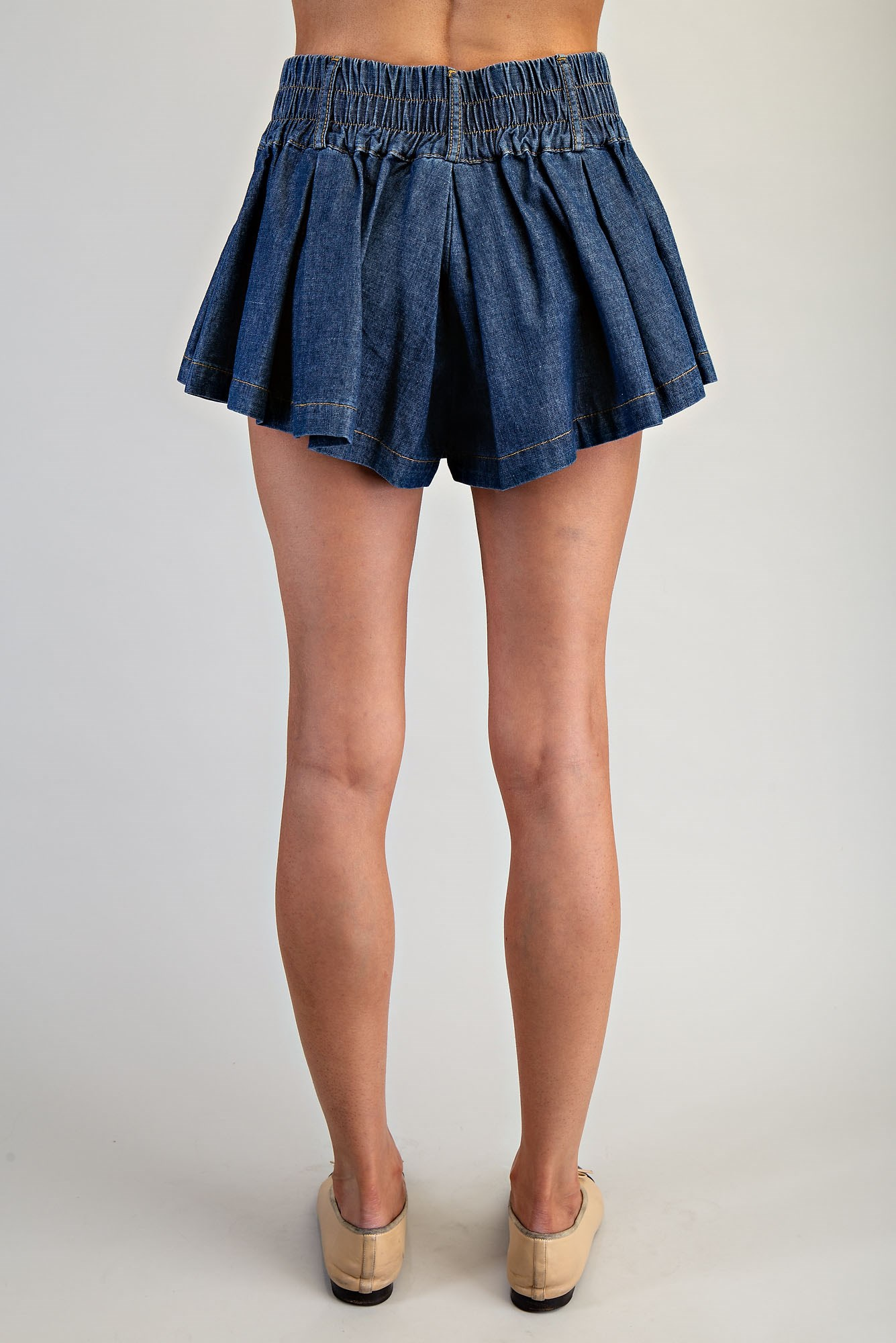 Vintage Denim Pleated Shorts - Delta Swanky Girl