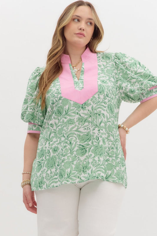 Curvy Sonoma Charm Floral Top (Green)