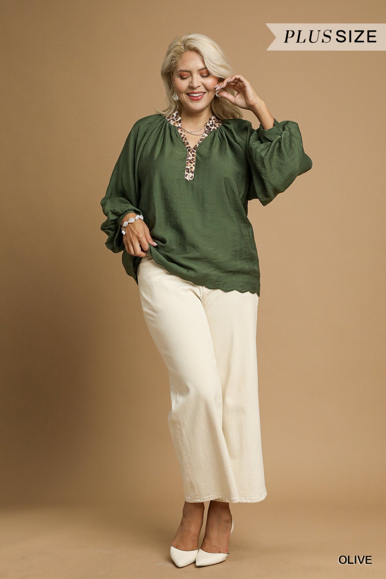 Curvy Daring Diva Leopard Trim Top - Olive