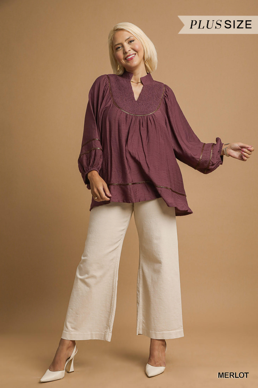 Curvy Bayle Metallic Trim Detail Top - Maroon