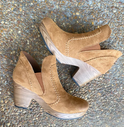 Bohemian Boot (Taupe) - Delta Swanky Girl